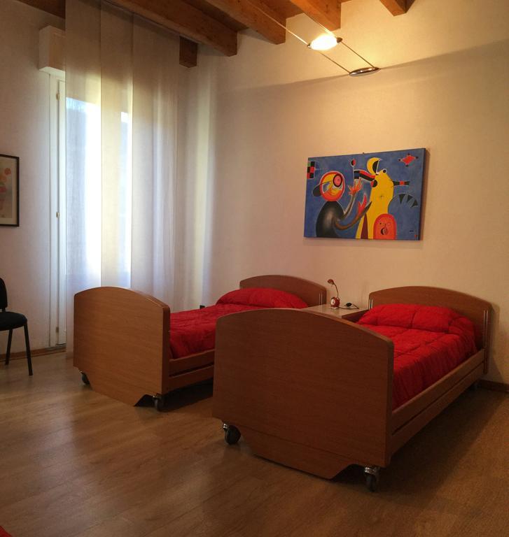Appartamento Corso Adda Лоди Экстерьер фото